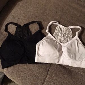 Black and white bra with Lacey back